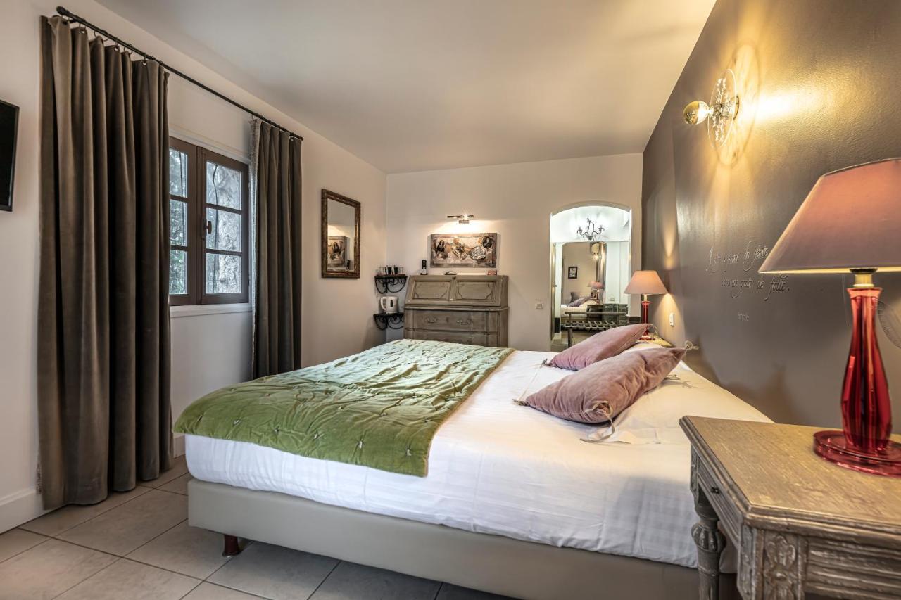 Hotel Du Clos Le Rouret Eksteriør bilde