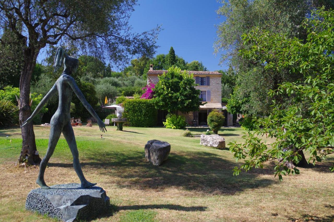 Hotel Du Clos Le Rouret Eksteriør bilde
