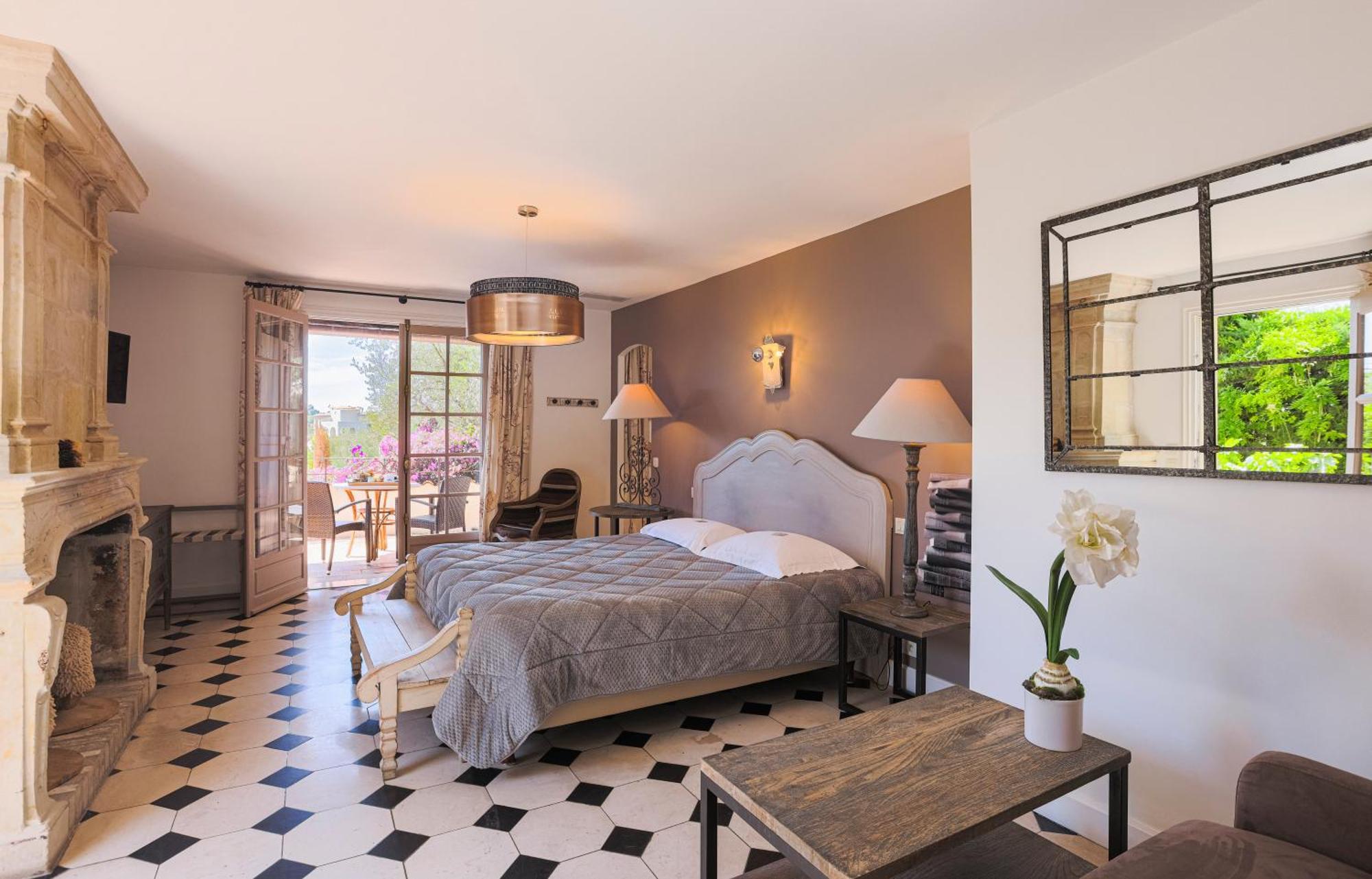 Hotel Du Clos Le Rouret Eksteriør bilde