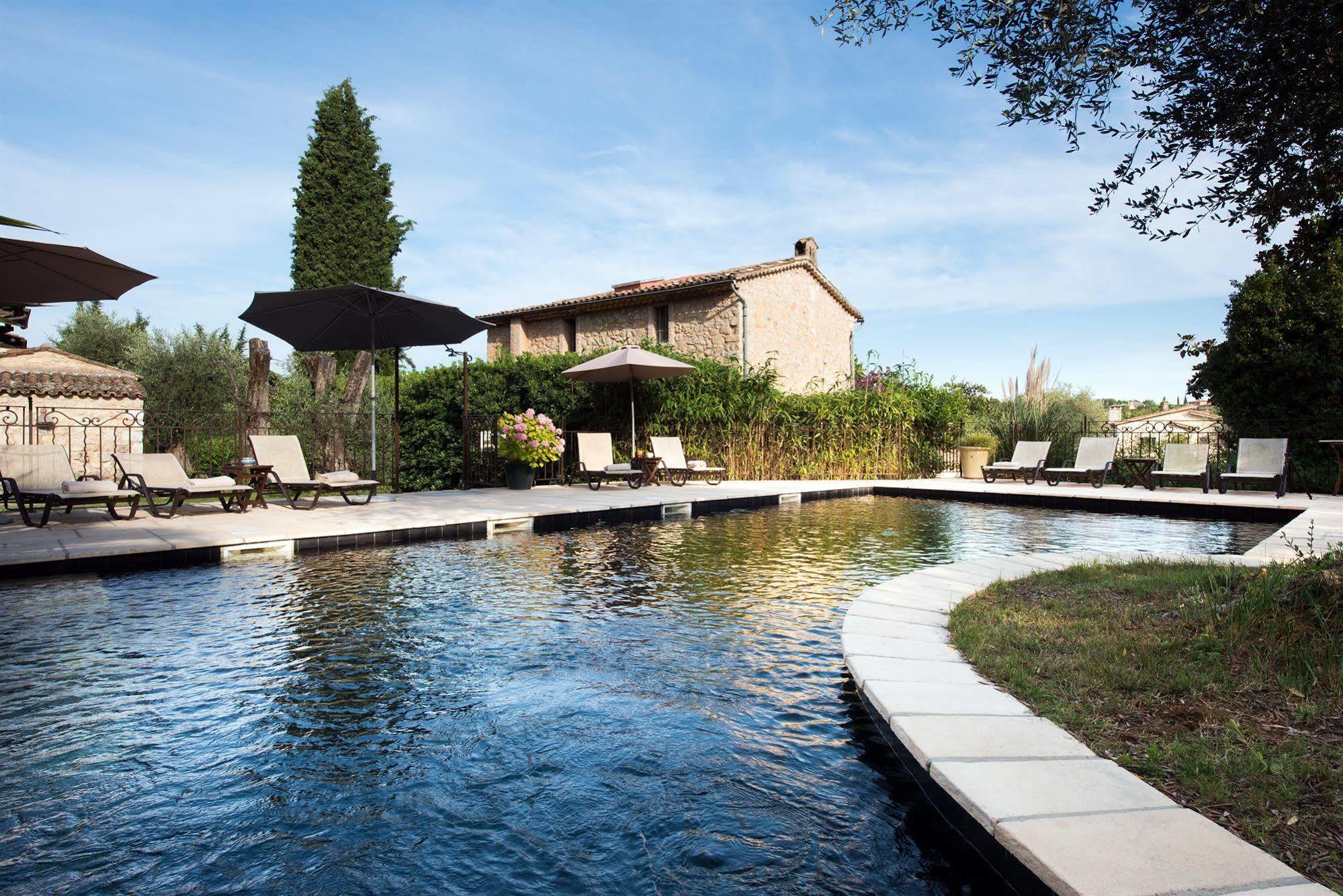 Hotel Du Clos Le Rouret Eksteriør bilde
