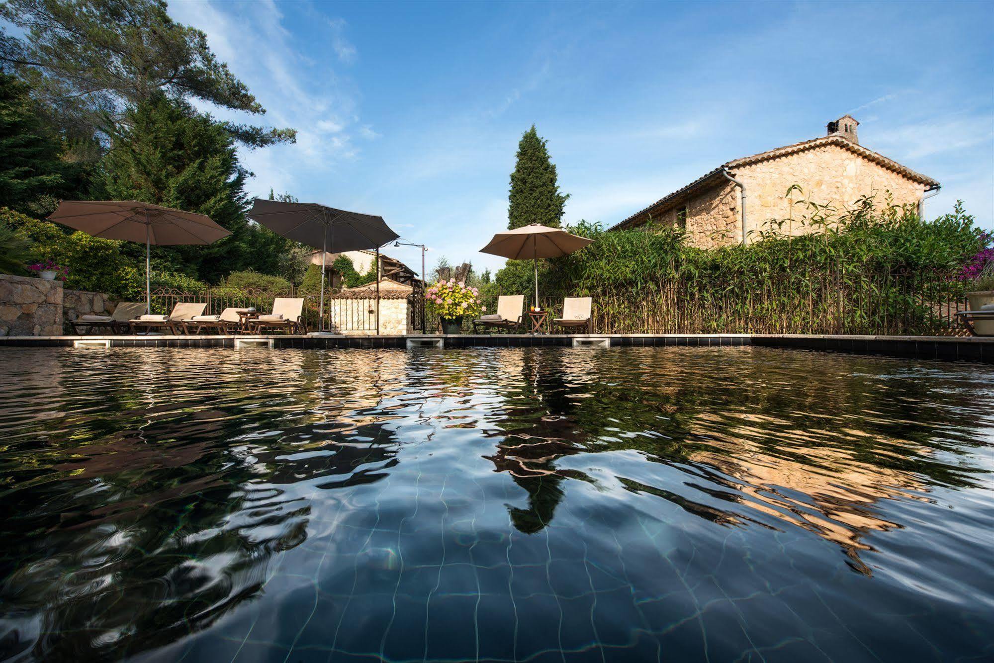 Hotel Du Clos Le Rouret Eksteriør bilde
